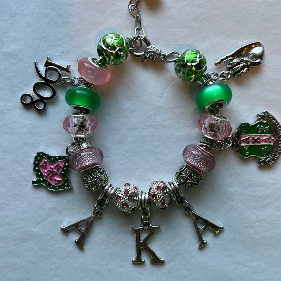 Alpha Kappa Alpha Cherish Charm Bracelet AKA - Picture 7 of 8